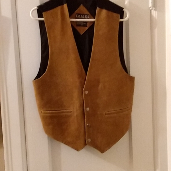 Men's suede Western style vest - Picture 2 of 3
